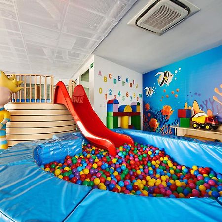 Vacationclub - Olympic Park Apartment A405 Kolobrzeg Luaran gambar